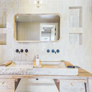 7.1 bonnie bathroom 2 SBP