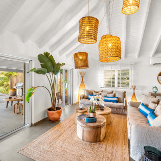  St Barts Villa ESSliv01 SBP