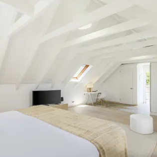 8.2 la roche dans i eau bedroom 3 SBP