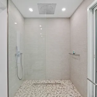8.3 oyono bathroom 2 SBP