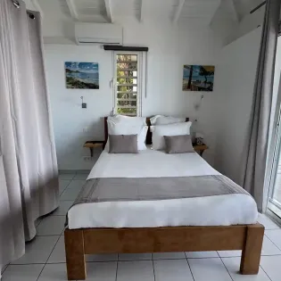9.1 la montagne primary bedroom SBP