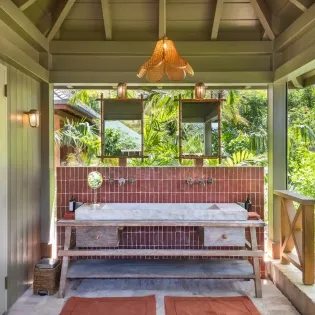 9.1 maison saline bathroom 3 SBP