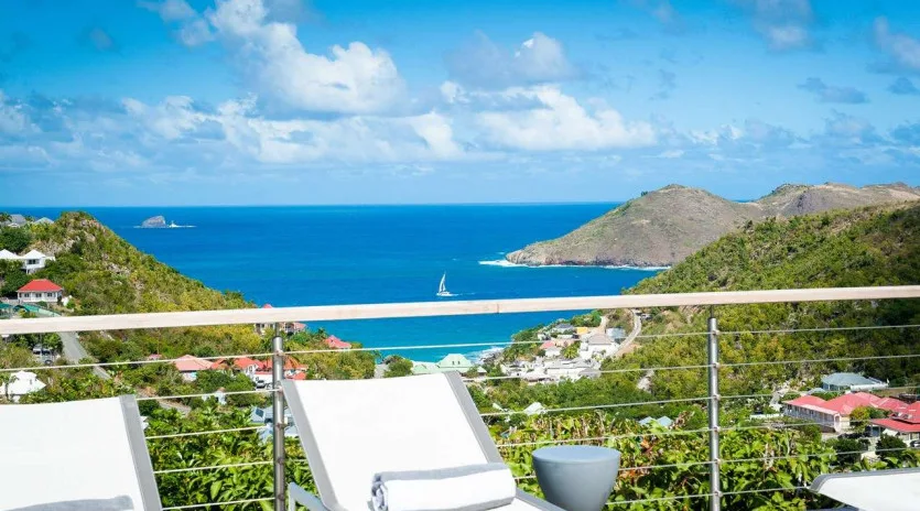  vacation rental photo St Barthelemy WV LUM Villa Lumiere St Barts Villa LUMdek03 desktop SBP
