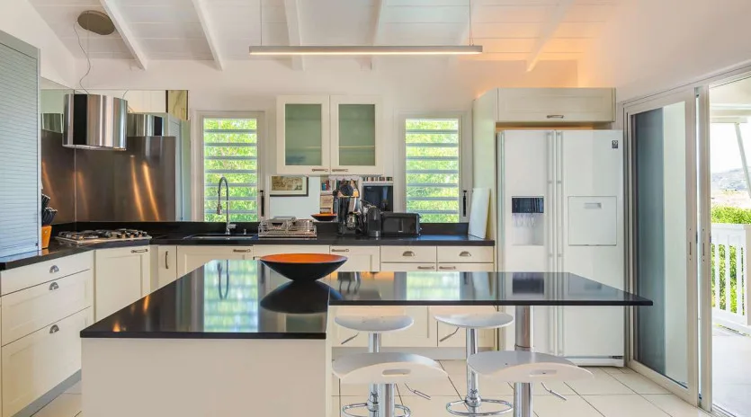 0 vacation rental photo St Barthelemy WV LUZ Villa Lilas St Barts Villa LUZkit02 desktop SBP