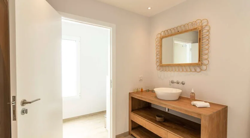 2 vacation rental photo St Barthelemy WV APE Villa Au Paille En Queue St Barts Villa APEbth01 desktop SBP