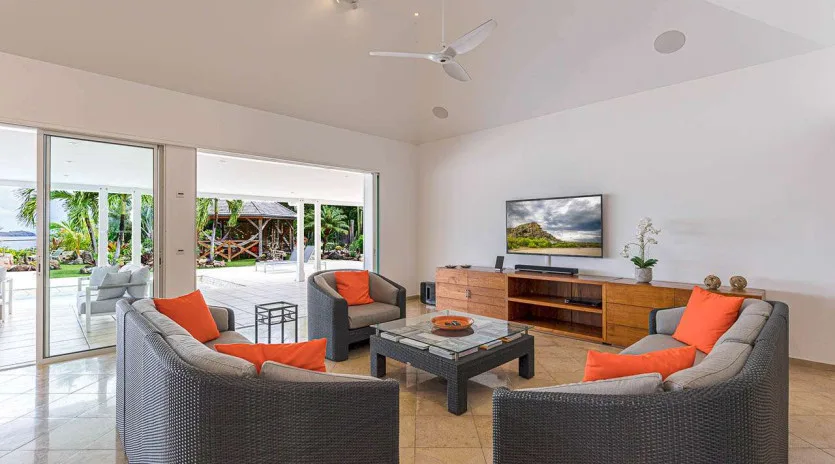 2 vacation rental photo St Barthelemy WV EMM Villa Les Jardins St Barts Villa EMMliv01 desktop SBP