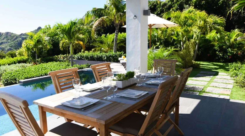2 vacation rental photo St Barthelemy WV VLY Villa Valley St Barts Villa VLYdin02 desktop SBP