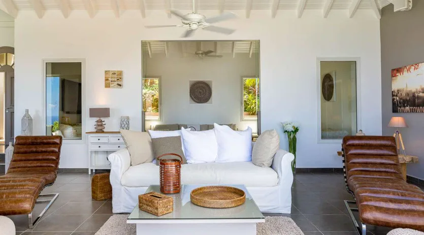 2 vacation rental photo St Barthelemy WV ZTS Villa Zetes St Barts Villa ztsliv03 desktop
