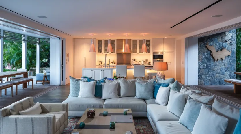 2.2 kreola living room SBP