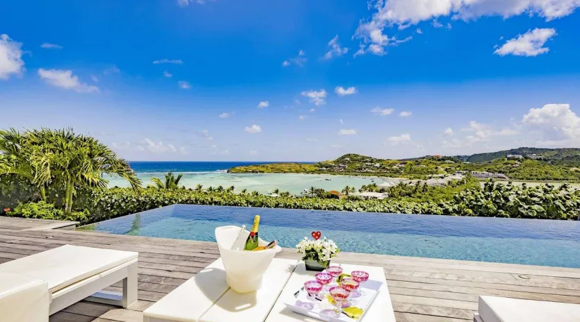  vacation rental photo St Barthelemy WV SBM Villa Villa Minou St Barts Villa SBMpol02 desktop SBP