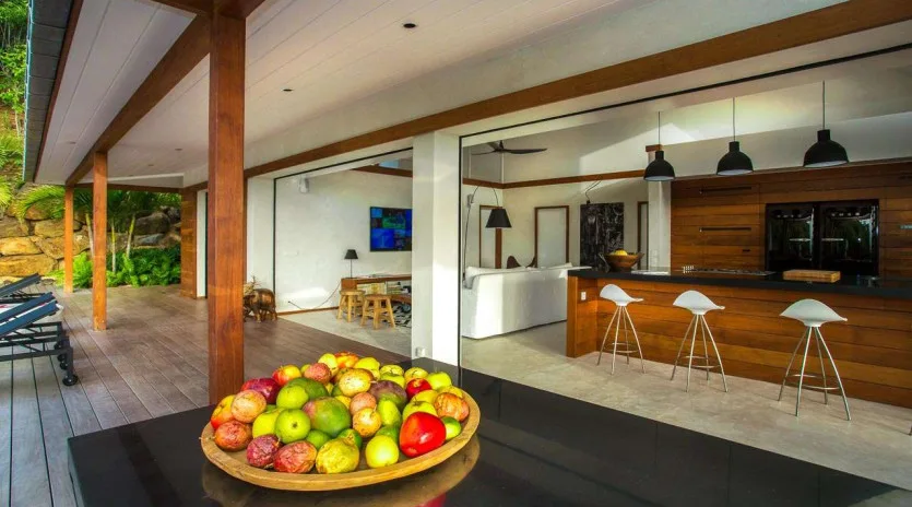  vacation rental photo St Barthelemy XR APC Villa Apache St Barts Villa apcdin02 desktop