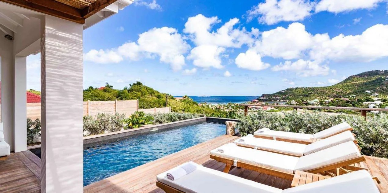 vacation rental photo St Barthelemy WV APE Villa Au Paille En Queue St Barts Villa APEter03 desktop SBP