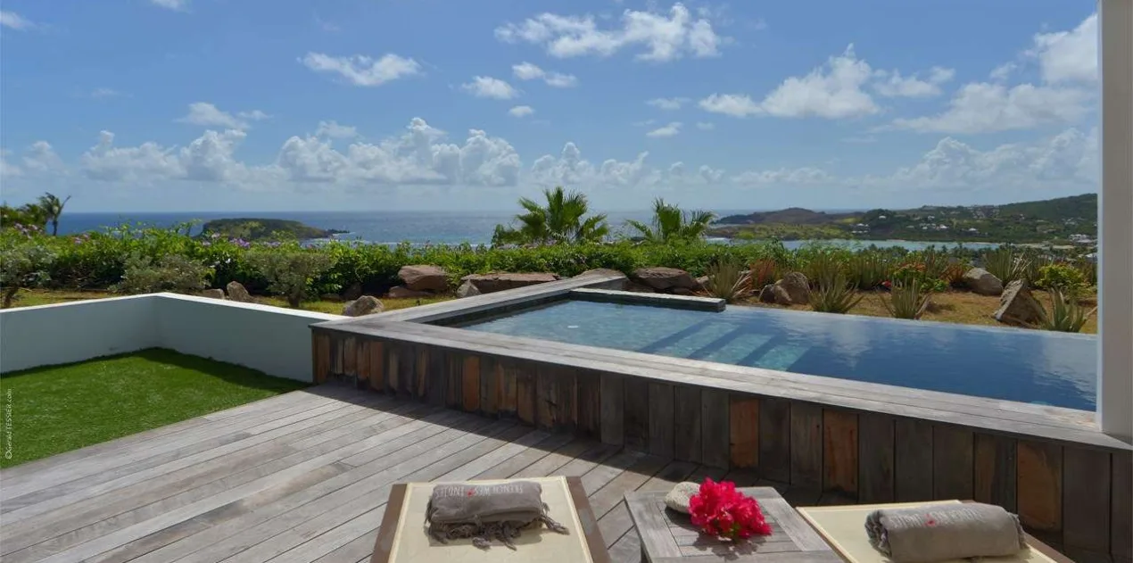 vacation rental photo St Barthelemy WV APN Villa Alphane St Barts Villa apndek01 desktop SBP