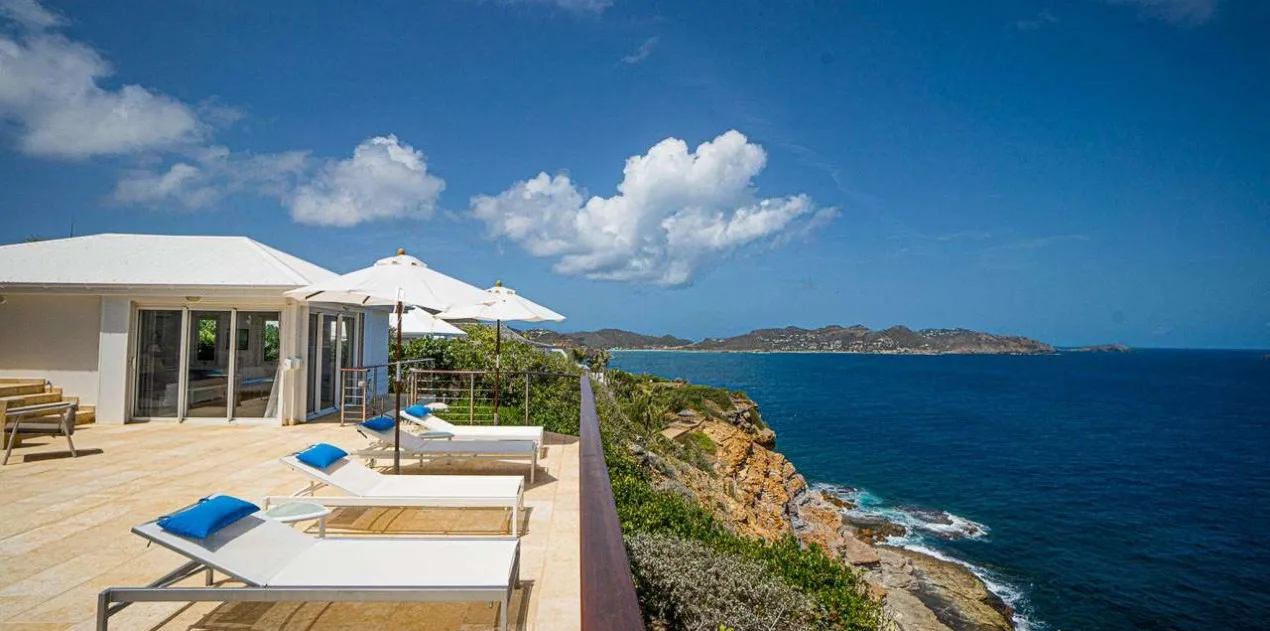 vacation rental photo St Barthelemy WV DAY Villa La Corniche St Barts Villa DAYdek01 desktop