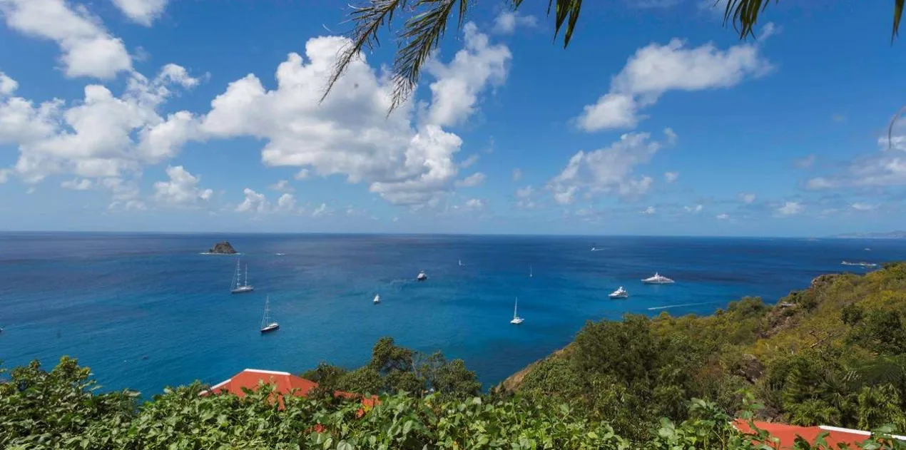 vacation rental photo St Barthelemy WV GDF Villa Grain De Folie St Barts Villa gdfviw02 desktop SBP