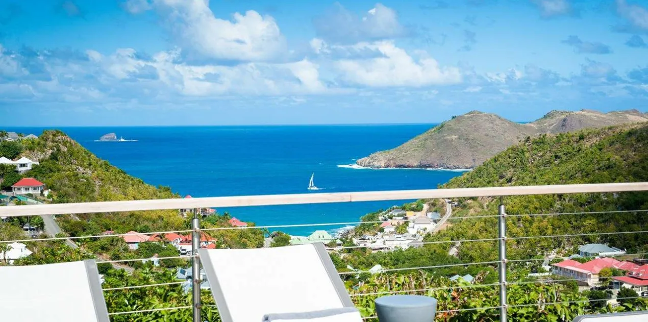 vacation rental photo St Barthelemy WV LUM Villa Lumiere St Barts Villa LUMdek03 desktop SBP