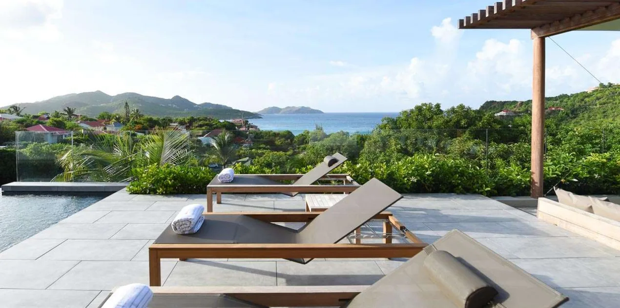 vacation rental photo St Barthelemy WV VRN Villa Varuna St Barts Villa vrnpat01 desktop